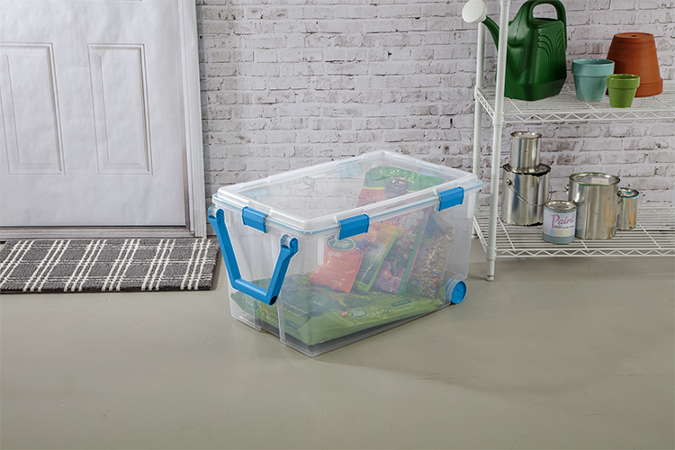 1943-LawnCare-Clear-BlueAquarium 1943-LawnCare-Clear-BlueAquarium