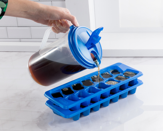0486-7262-Kitchen